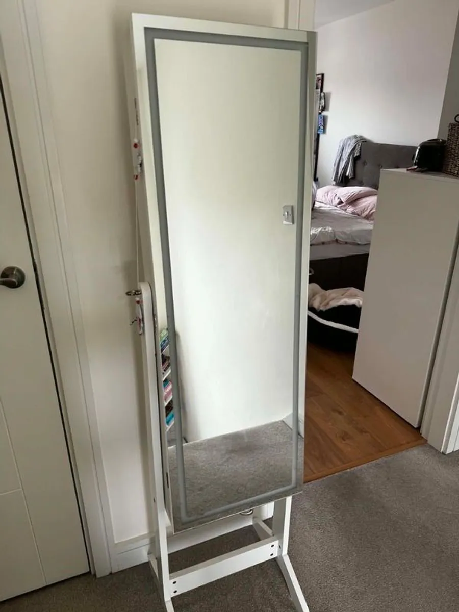 Jewllery mirror - Image 2