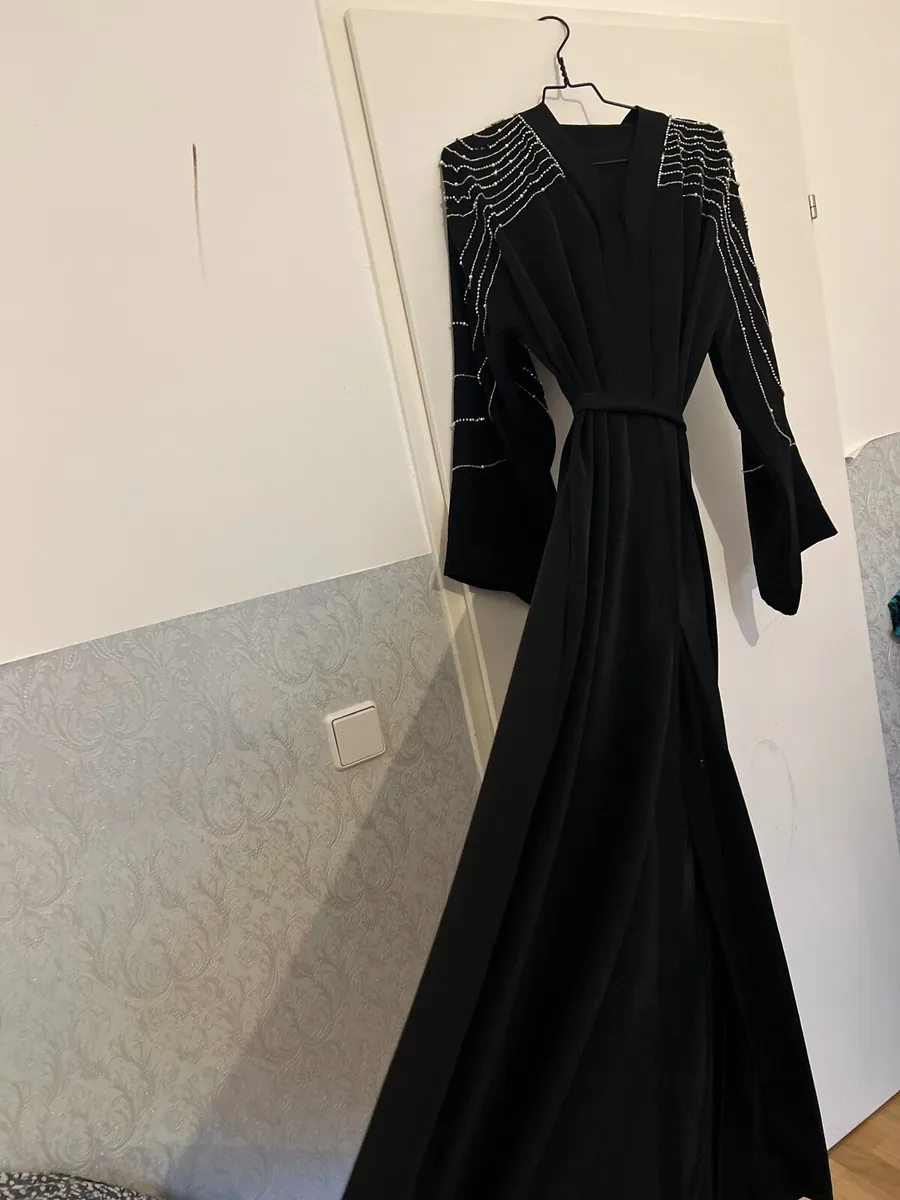 Abaya - Image 2