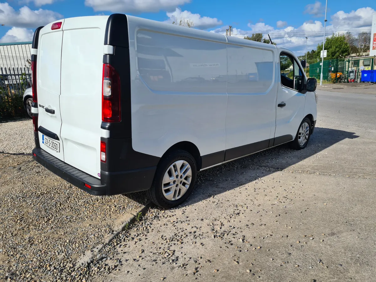 Renault Trafic 2023 - Image 4
