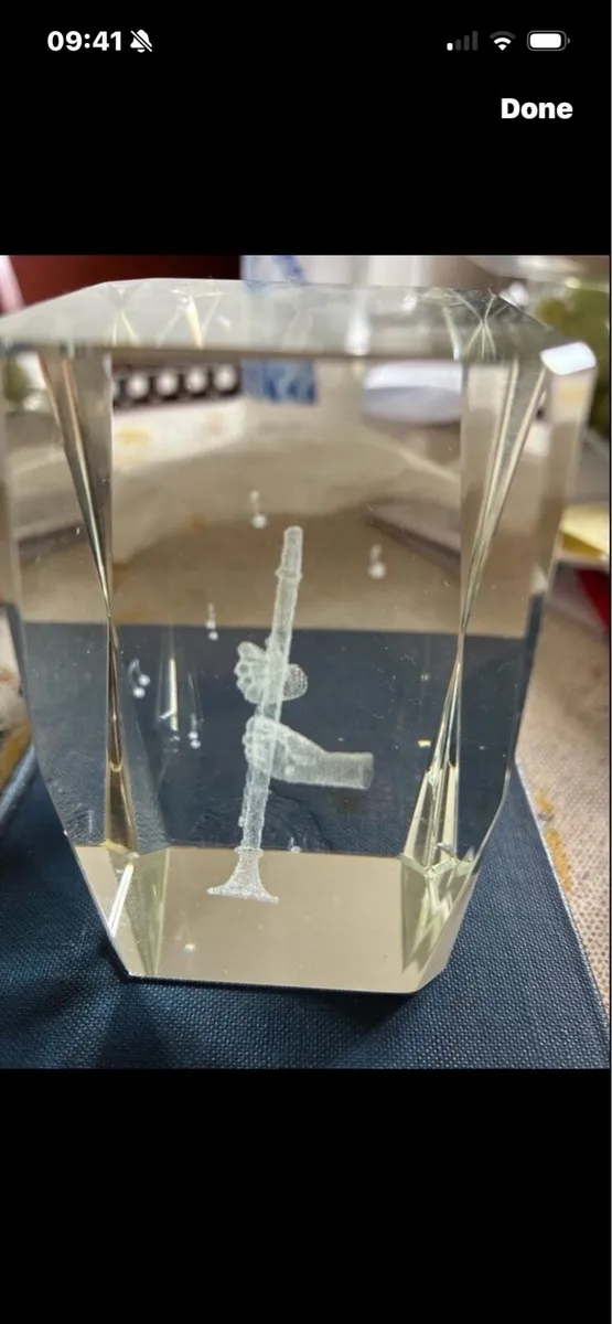 3D Enscribed Glass Clarinet Player - Image 1