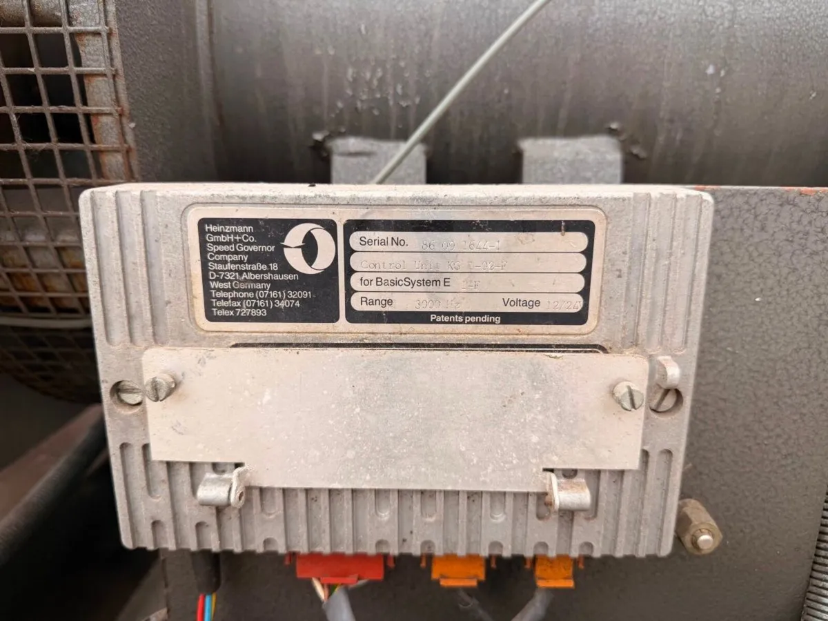 17 kVA PERKINS GENERATOR  240V SINGLE PHASE - Image 4
