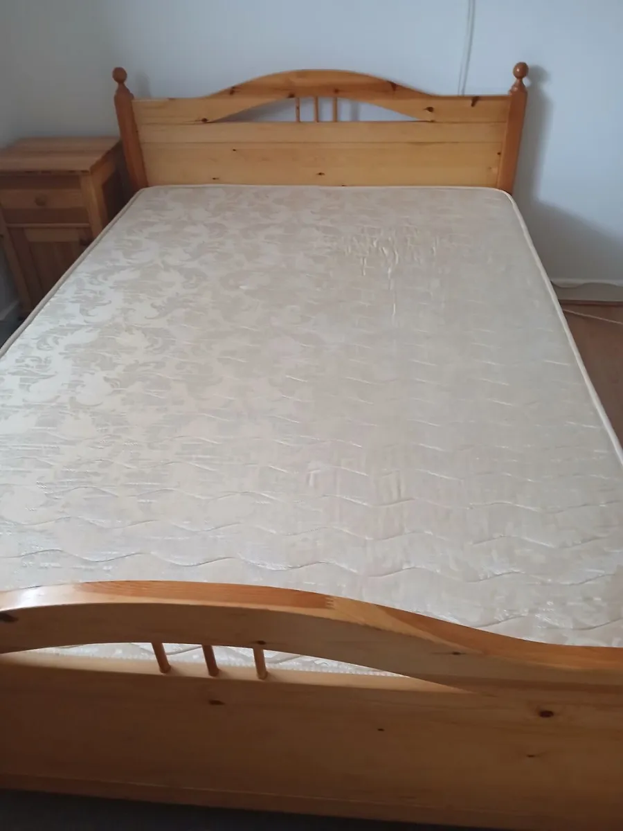 Double bed - Image 3