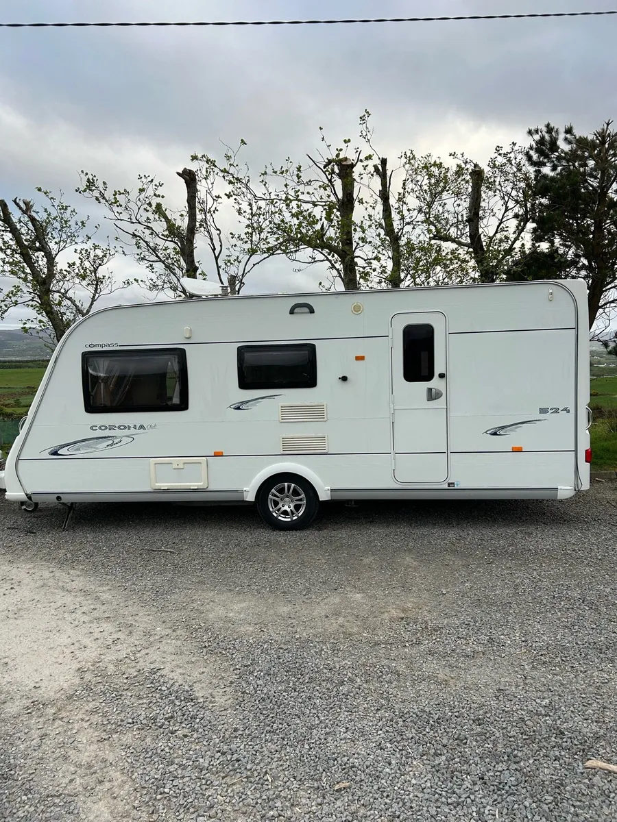 2008 corona compass 524 - Image 1