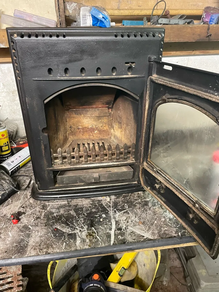 Insert stove - Image 1