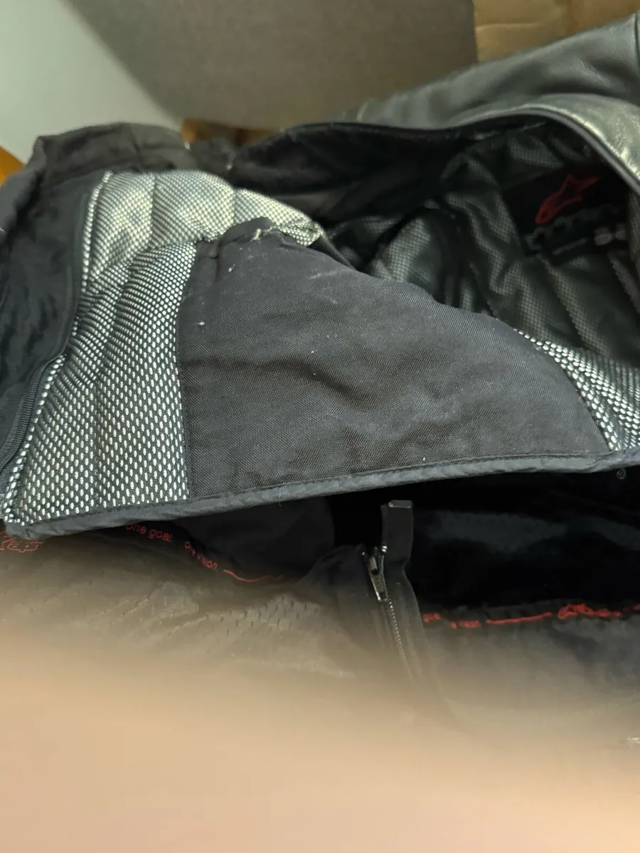 Alpinestar leather jacket - Image 2
