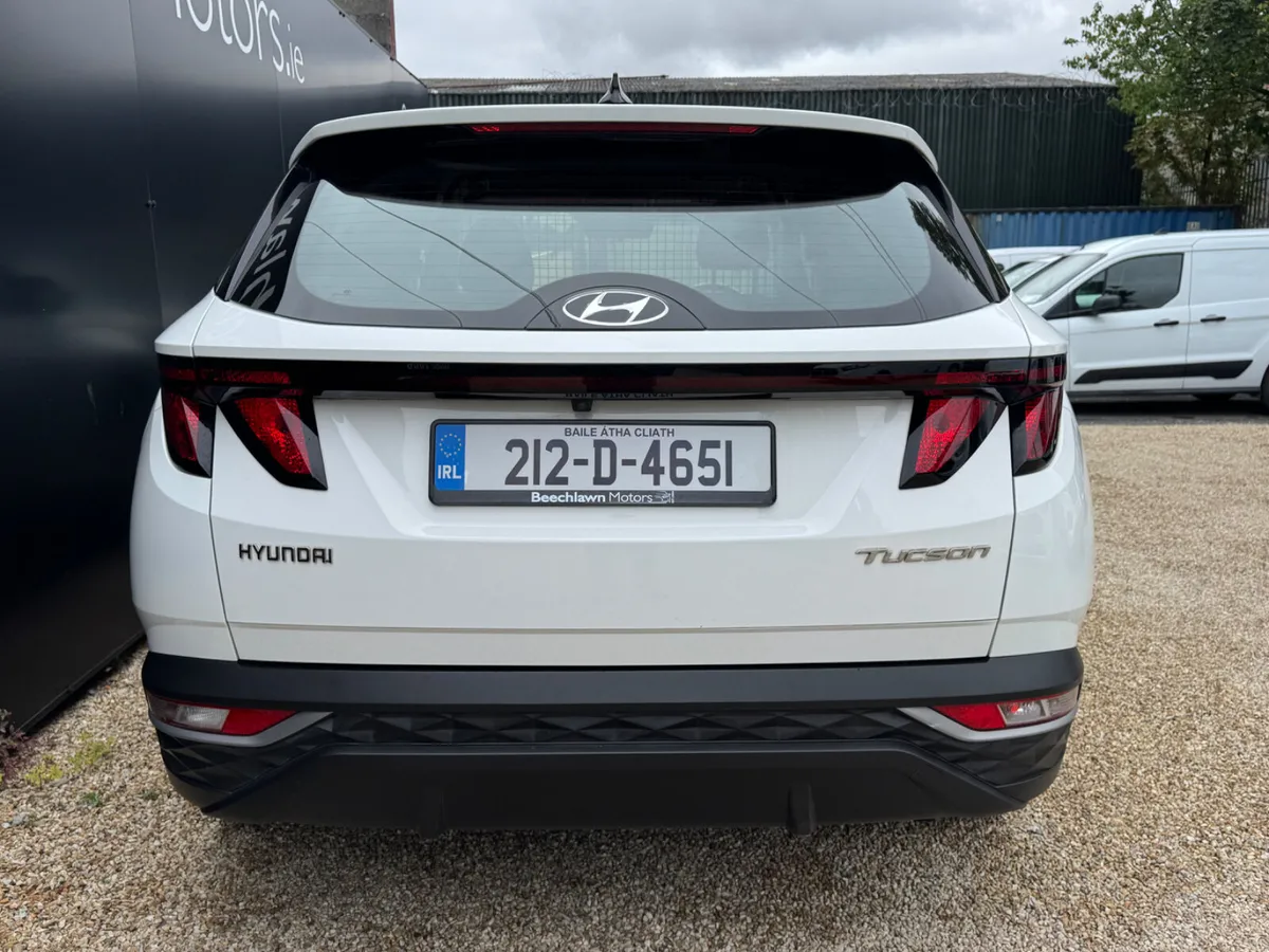 HYUNDAI TUCSON 1.6 CRDI COMFORT PLUS COMMERCIAL - Image 4