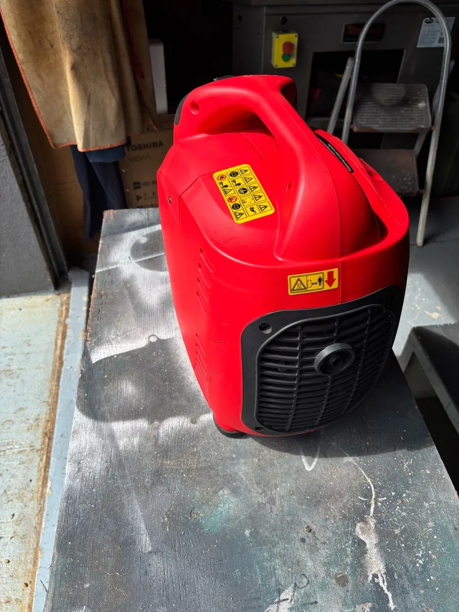 1500wat Sealey inverter generator - Image 2