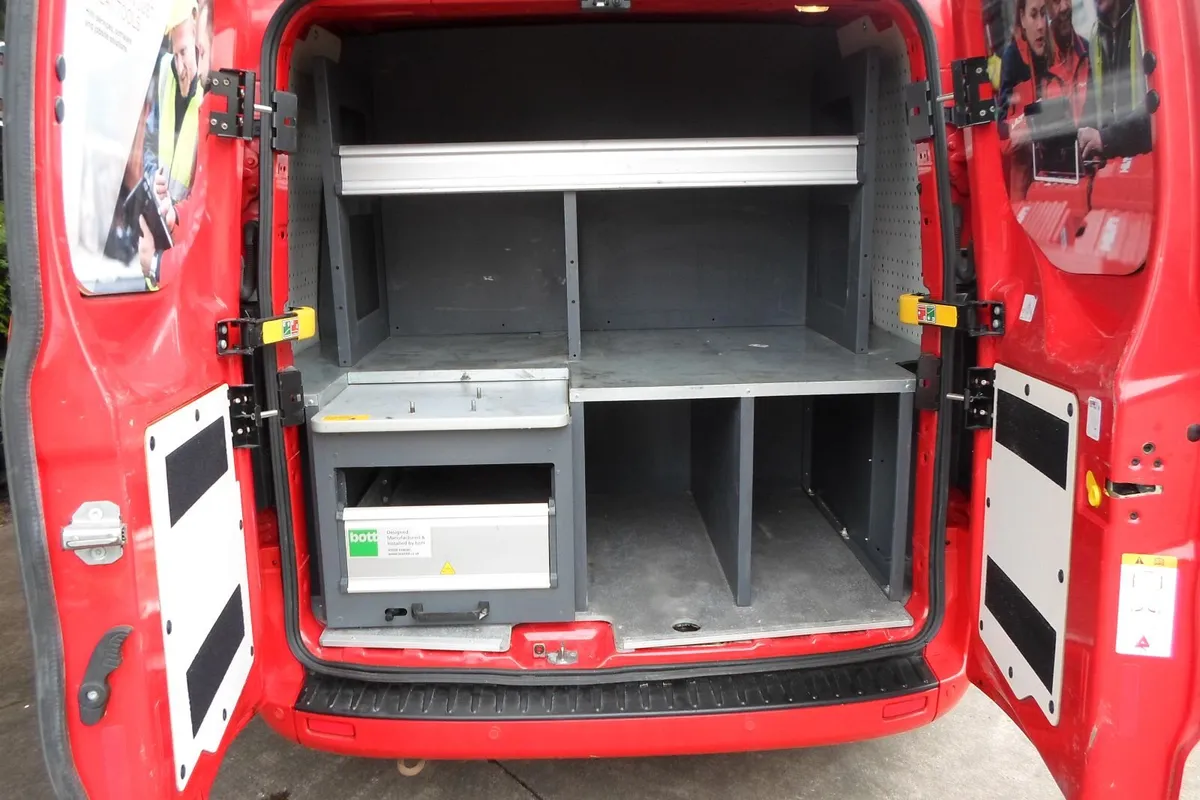 Ford Transit Custom 2019 - Image 4