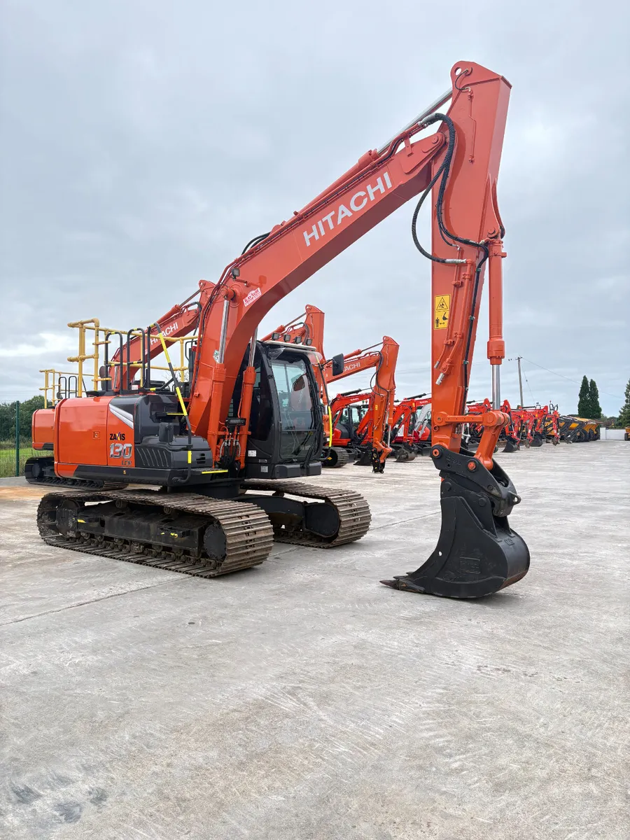 HITACHI ZX130-7 - Image 1