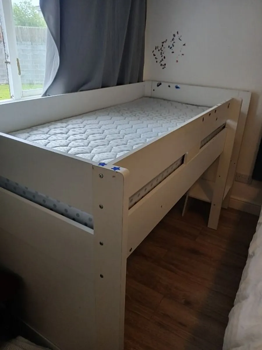 Free Child's Cabin Bed - Image 2