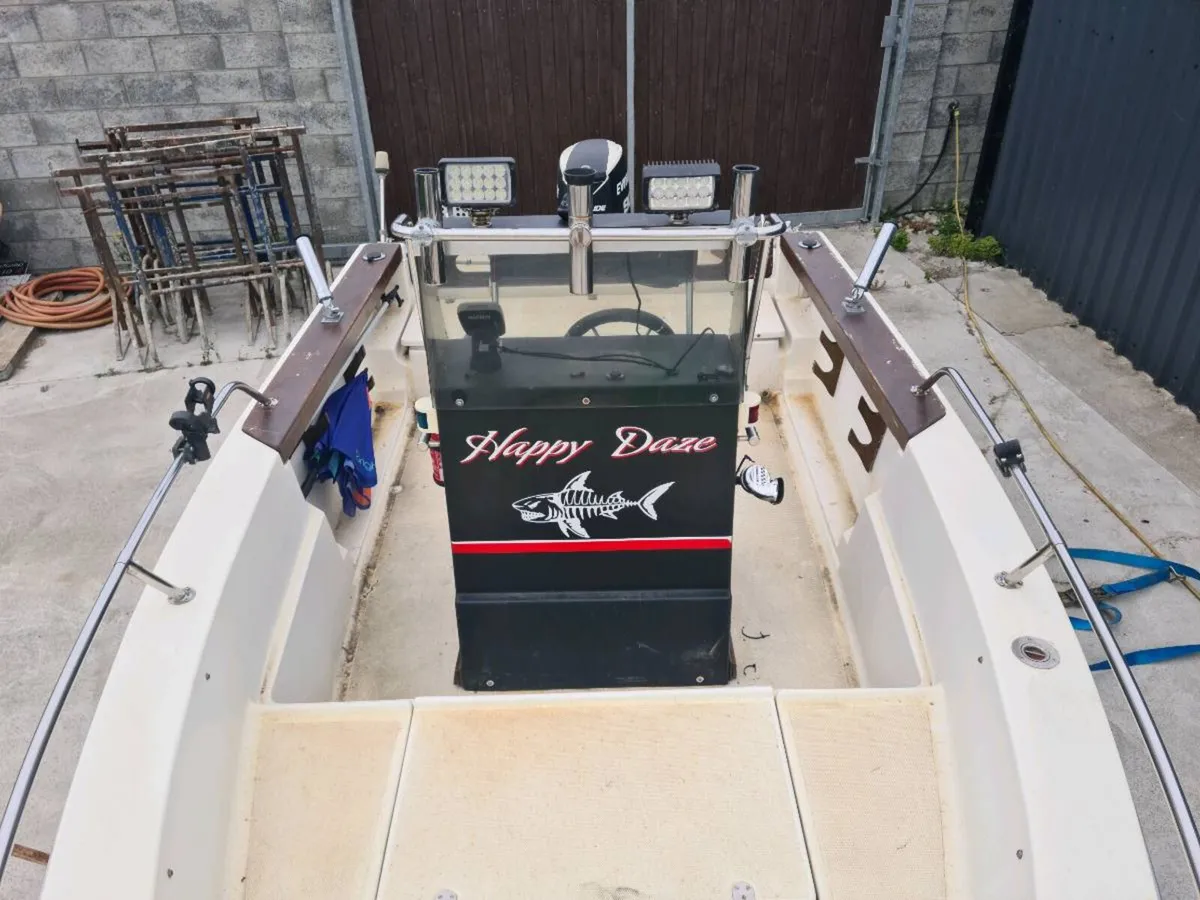 Boat - Image 3