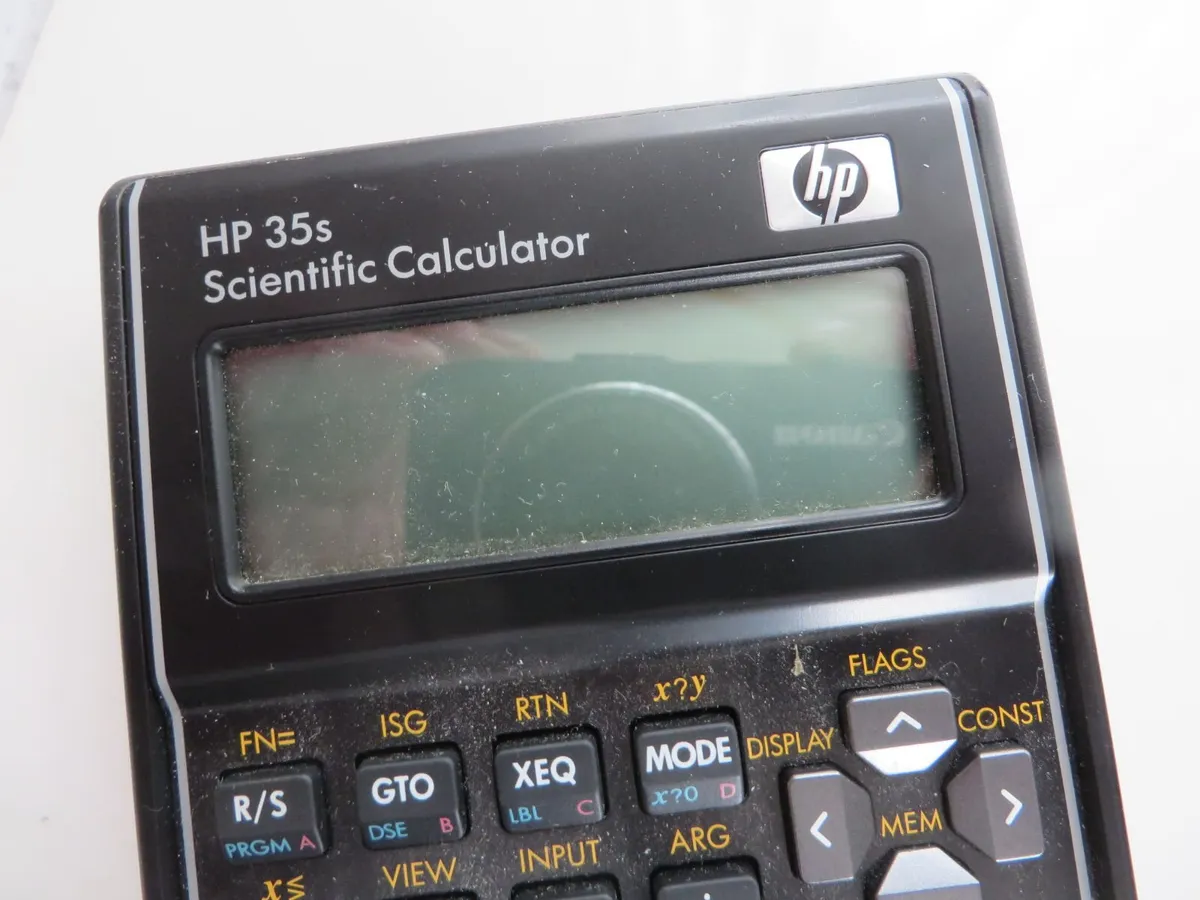 HP35S RPN Scientific Calculator - Image 2