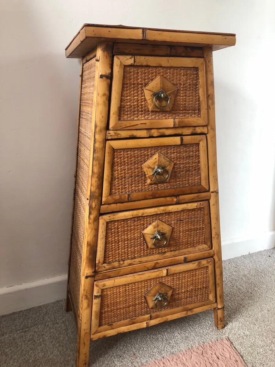 Bamboo sunroom unit - Image 1