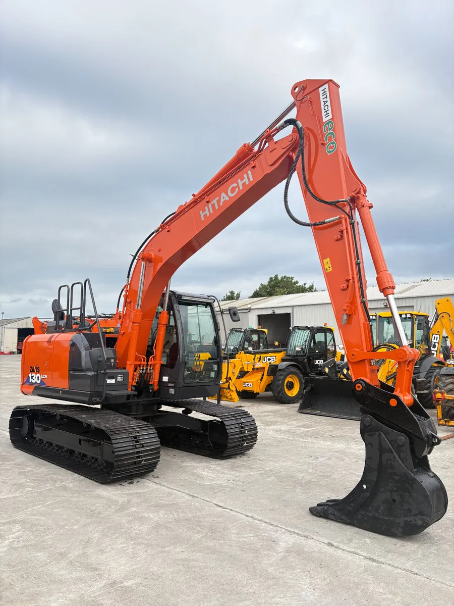 HITACHI ZX130-6 - Image 2