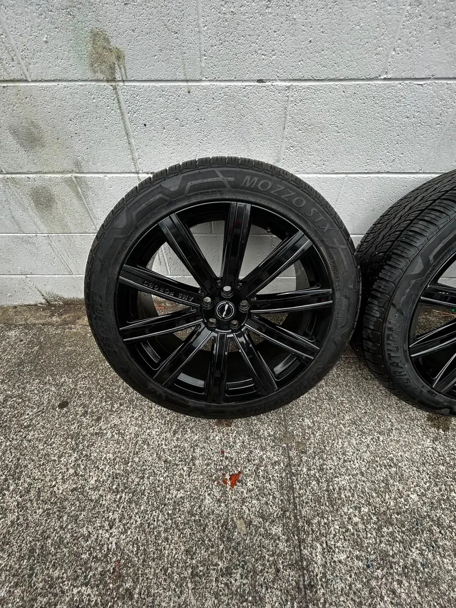 22 Inch Alloys Defender / Range Rover / Discovery - Image 2
