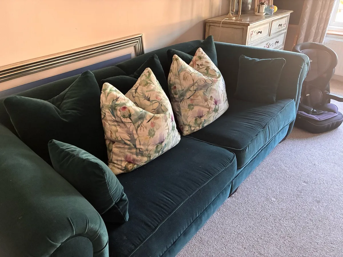 3 seater couch - Image 3