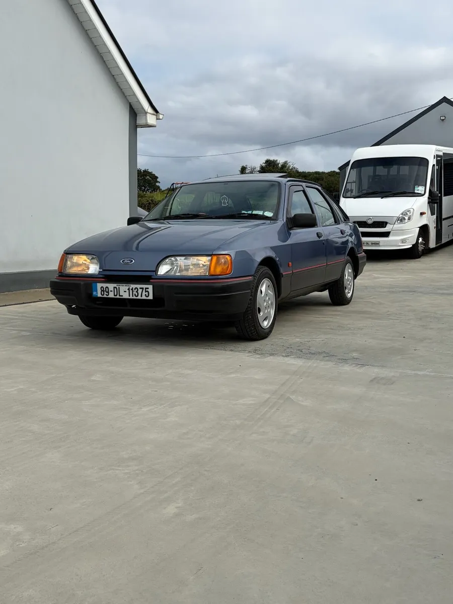 Ford Sierra - Image 1