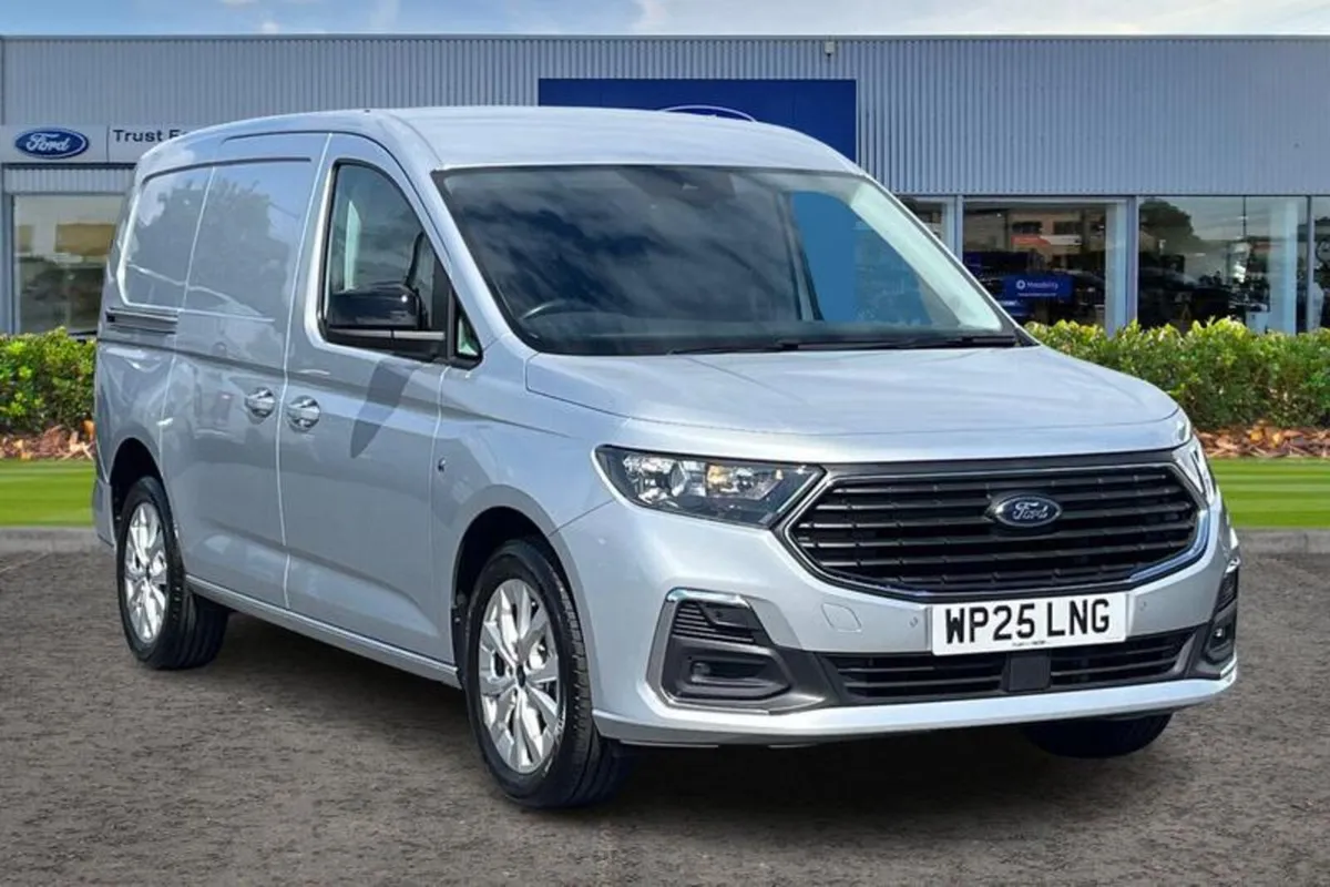 Ford Transit Connect 250 Limited AUTO L2 LWB 1.5 E - Image 1