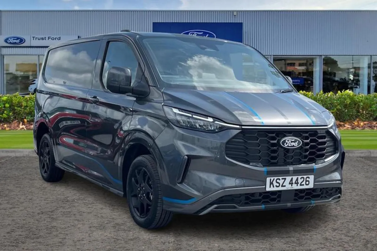 Ford Transit Custom 320 L1  FWD 2.0 EcoBlue 170ps - Image 1
