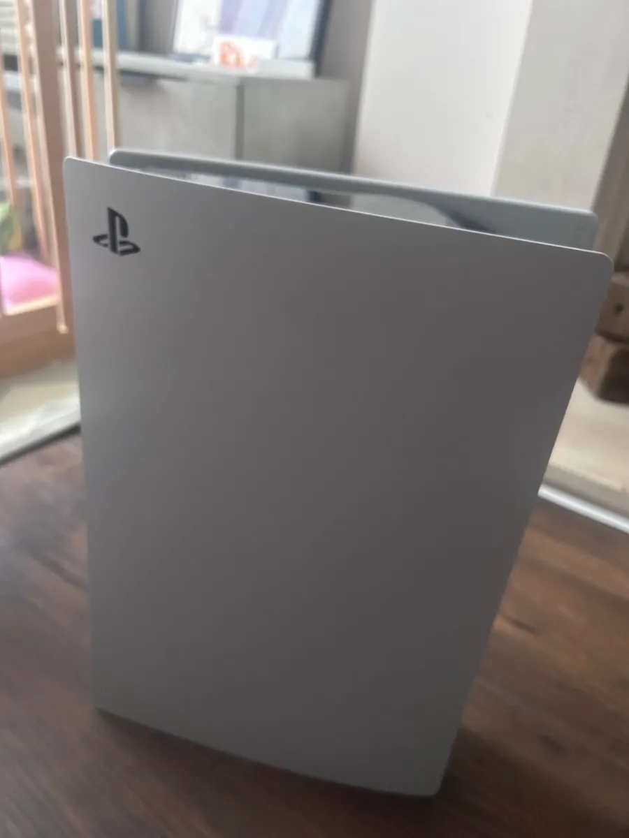 Ps5 bundle - Image 3