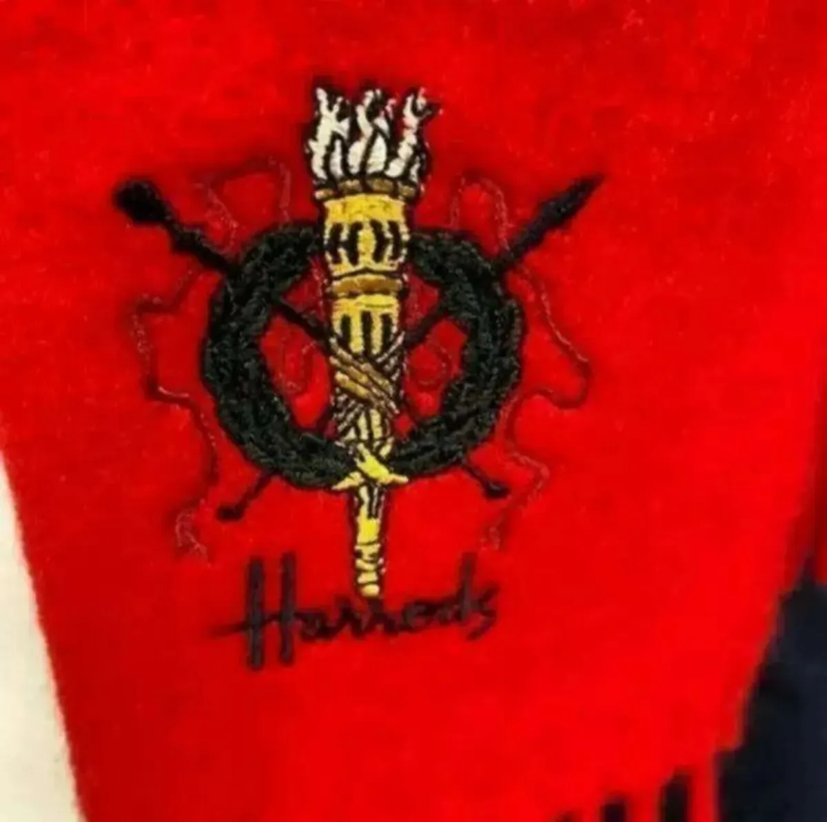 Vintaqe Harrods Unisex Lambswool Scarf - Image 3