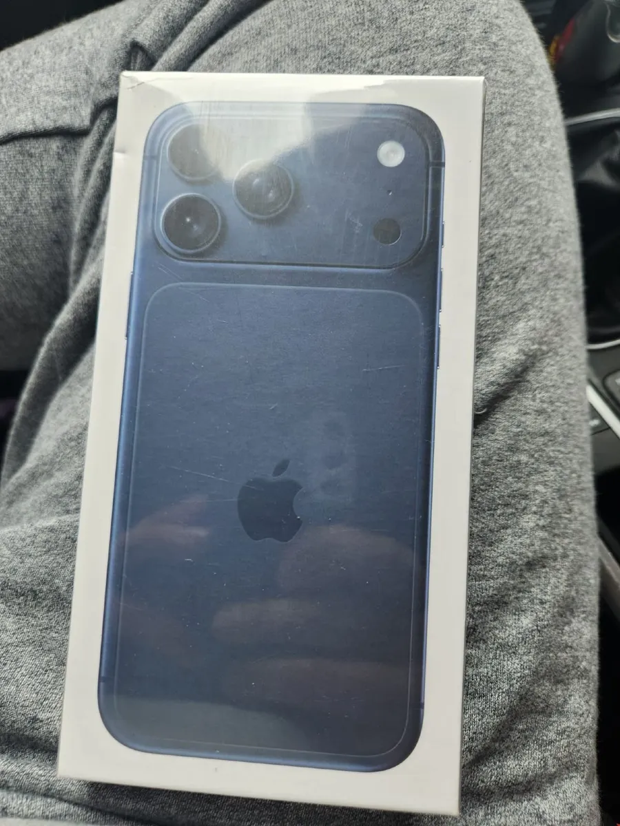 Phone - Image 2