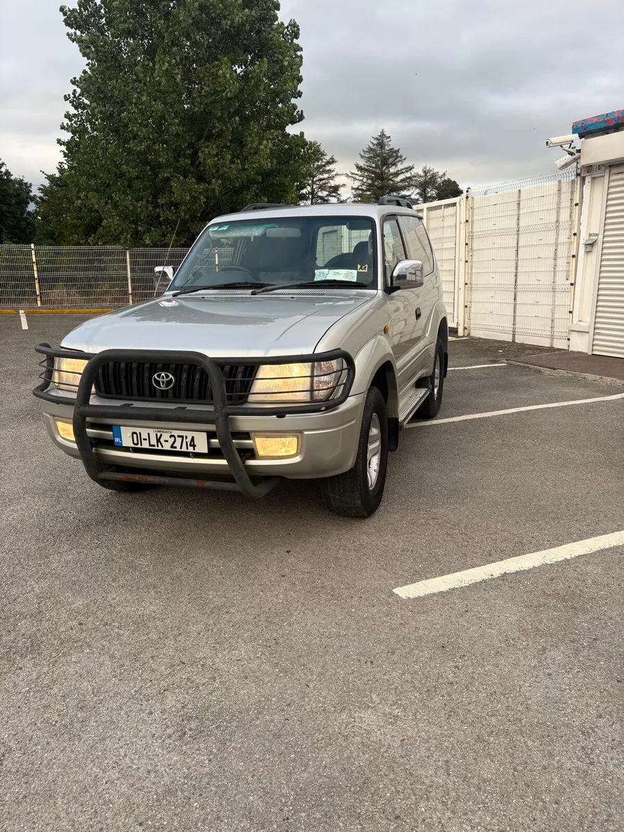 Toyota Land Cruiser 2001 - Image 4