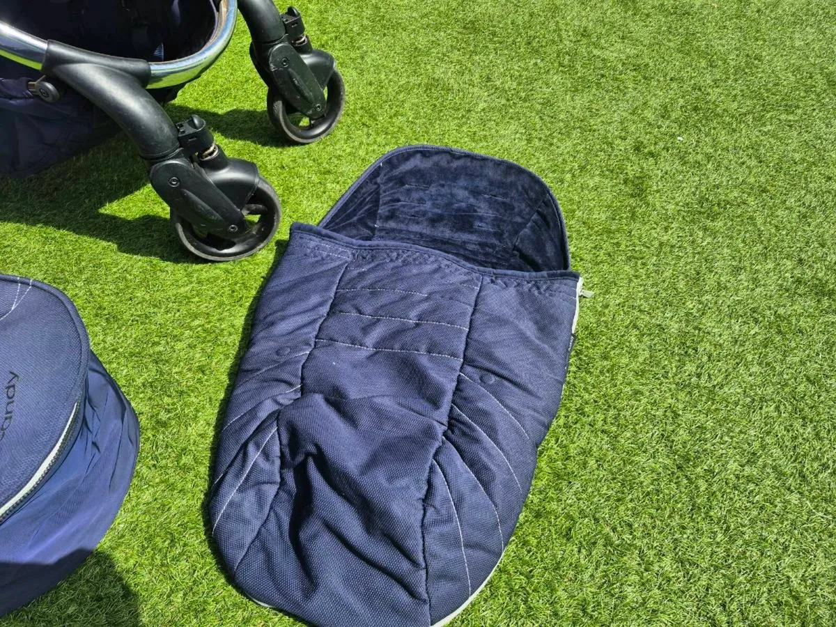 ICandy Peach, Bassinet & Foor muff - Image 4