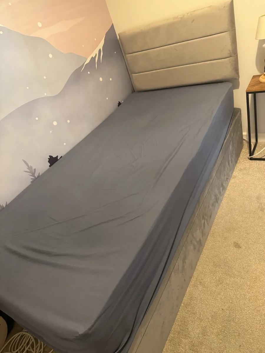 Wayfair Grey Ottoman Storage Bed + Mattress - Image 3