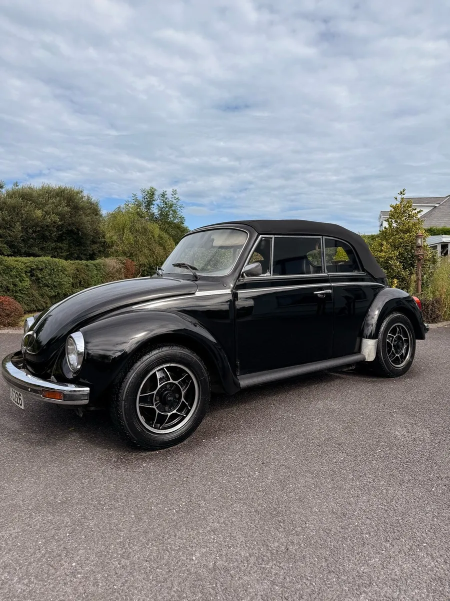 Volkswagen Beetle Karmann Cabriolet - Image 1