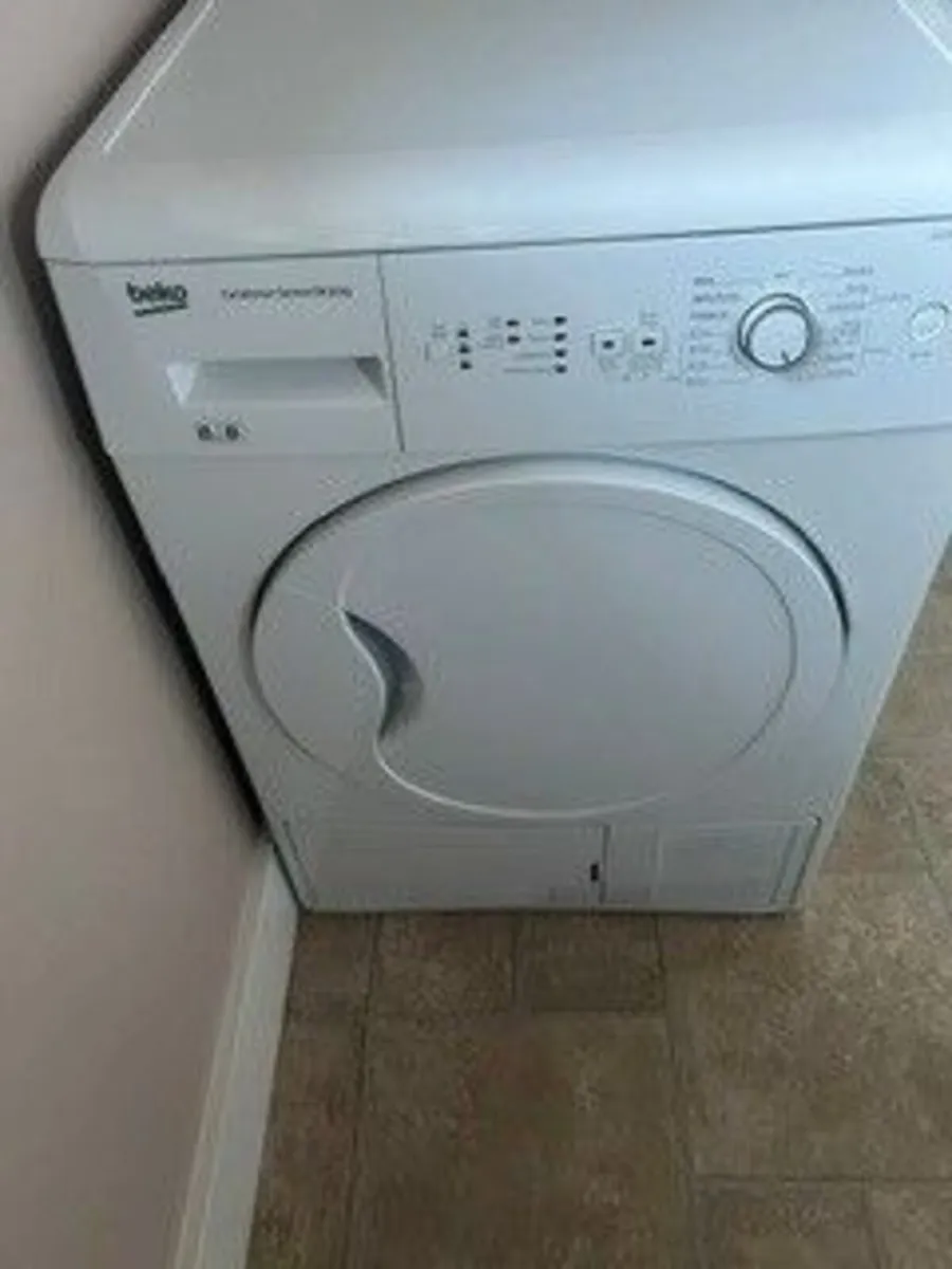 8kg Condenser Tumble Dryer with B Energy Rating - Image 2