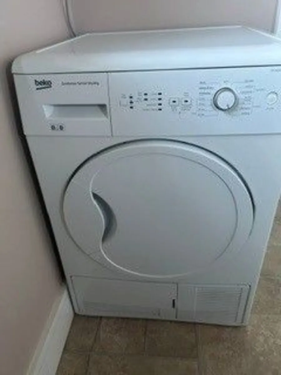 8kg Condenser Tumble Dryer with B Energy Rating - Image 3