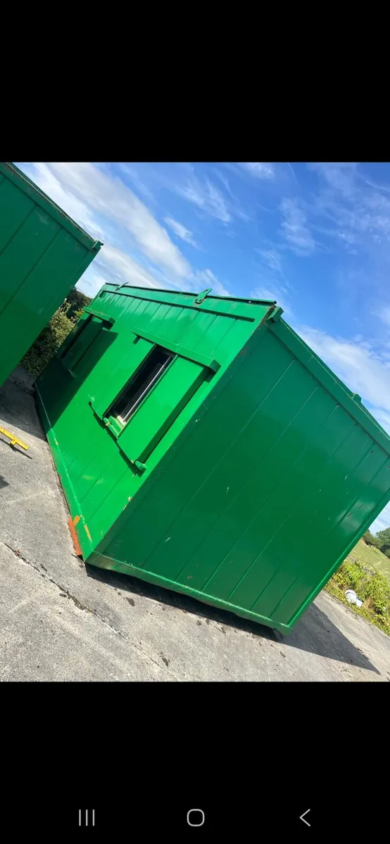 Cabins - Image 2