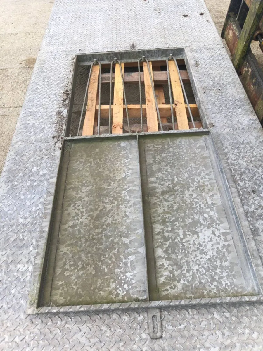 Manhole cover /slat cover - Image 2