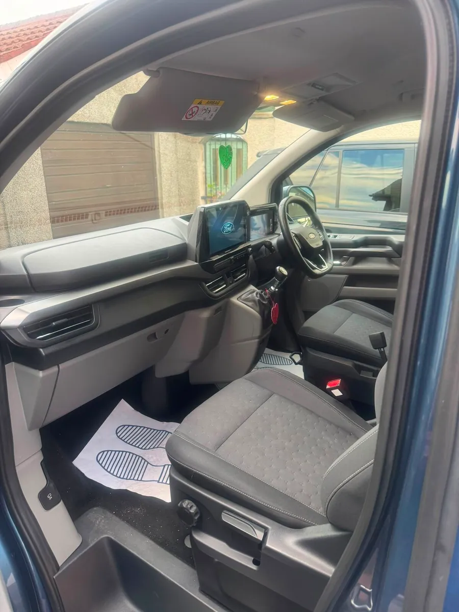 Ford toureno custom - Image 4