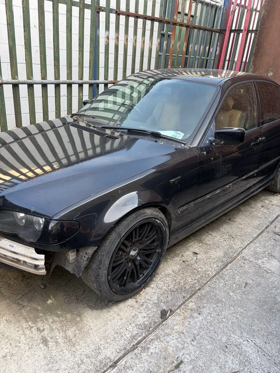 2004 BMW 330D for pars - Image 1