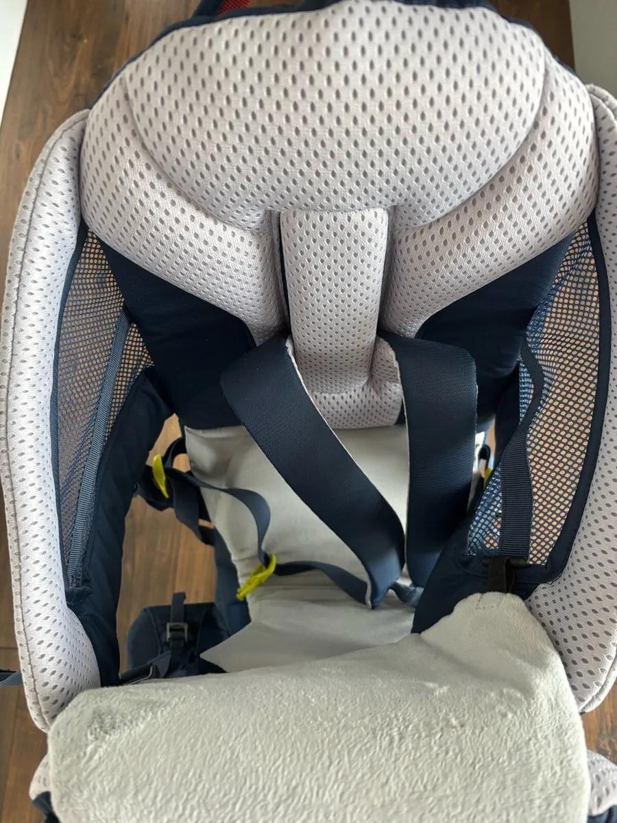 Deuter Navy Kid Active Comfort Carrier - Image 2