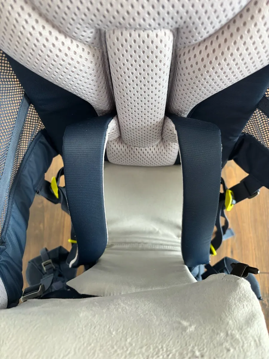 Deuter Navy Kid Active Comfort Carrier - Image 3