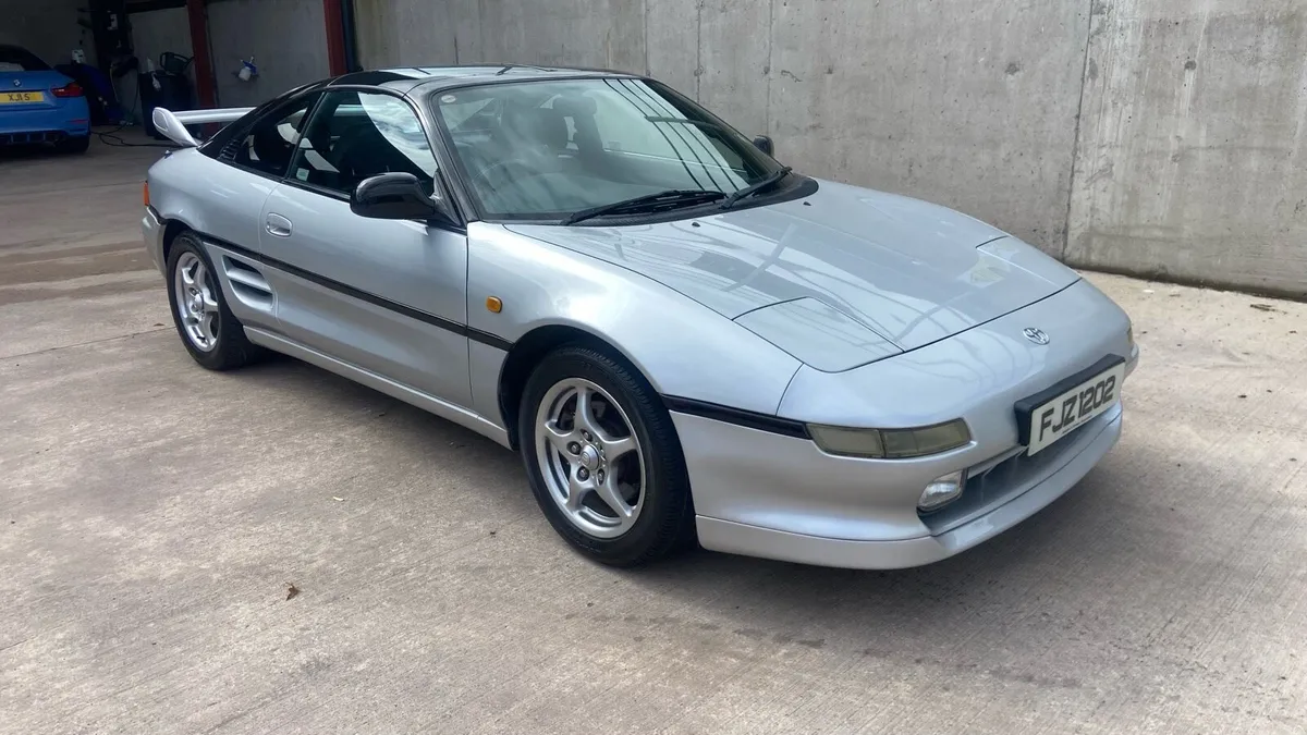 Toyota Mr2 - Image 1