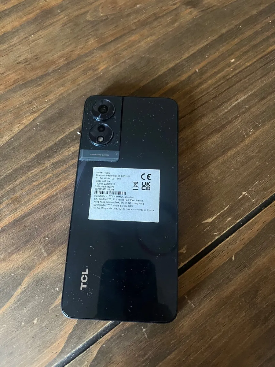Phone - Image 3