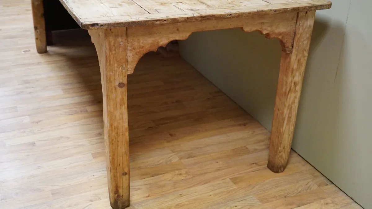 Antique Pine Country Farmhouse Table - Image 4