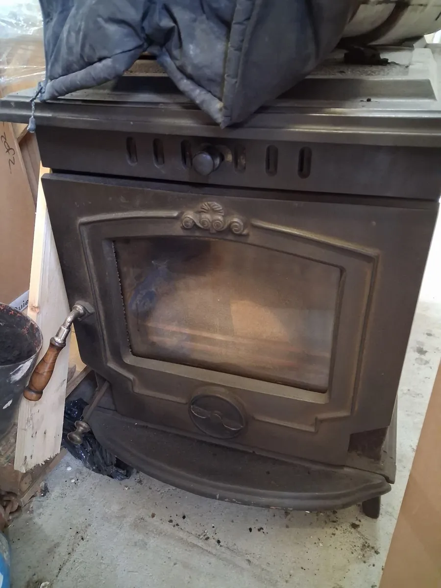 Stove - Image 4