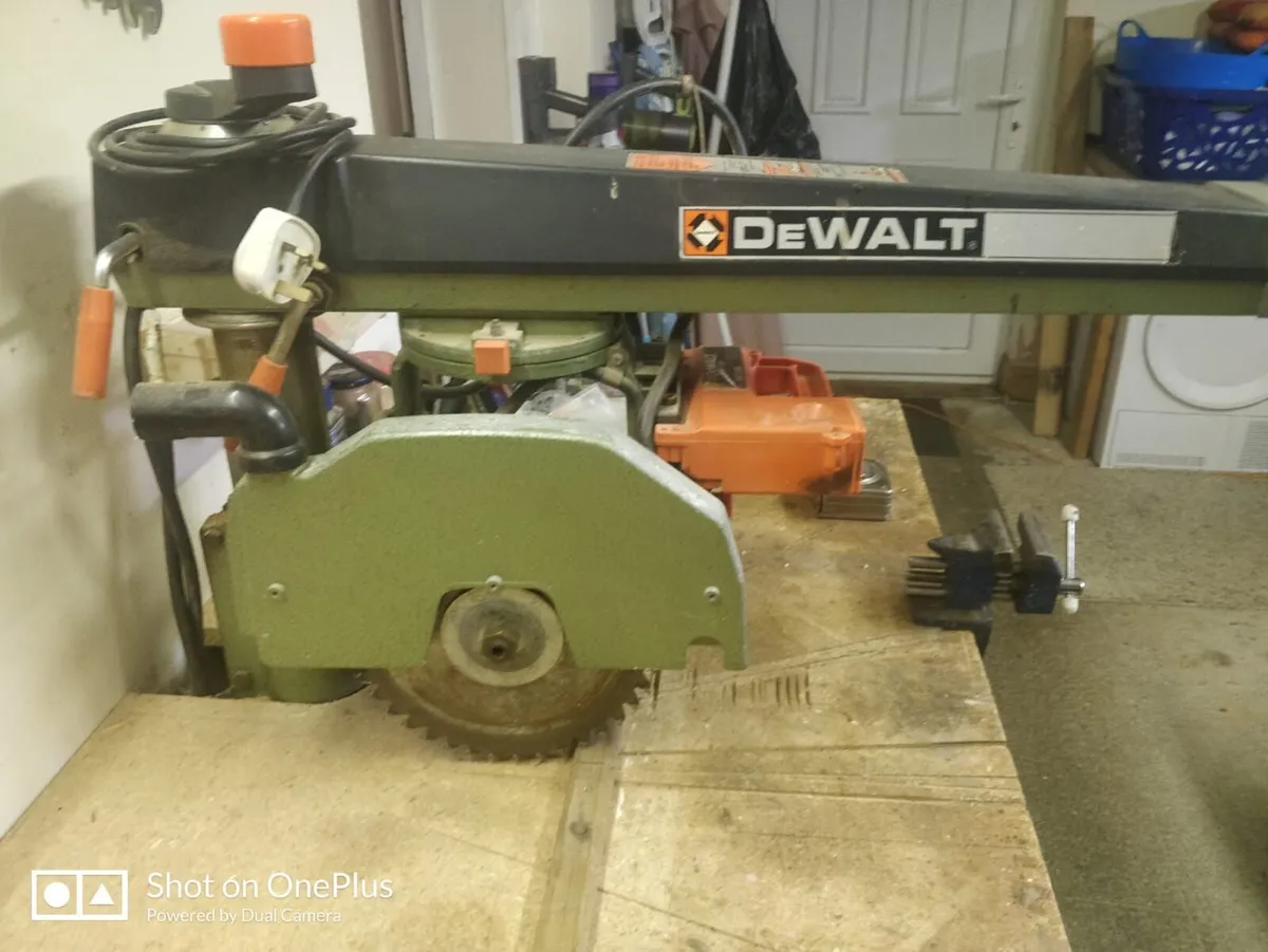Radial arm saw - Image 1