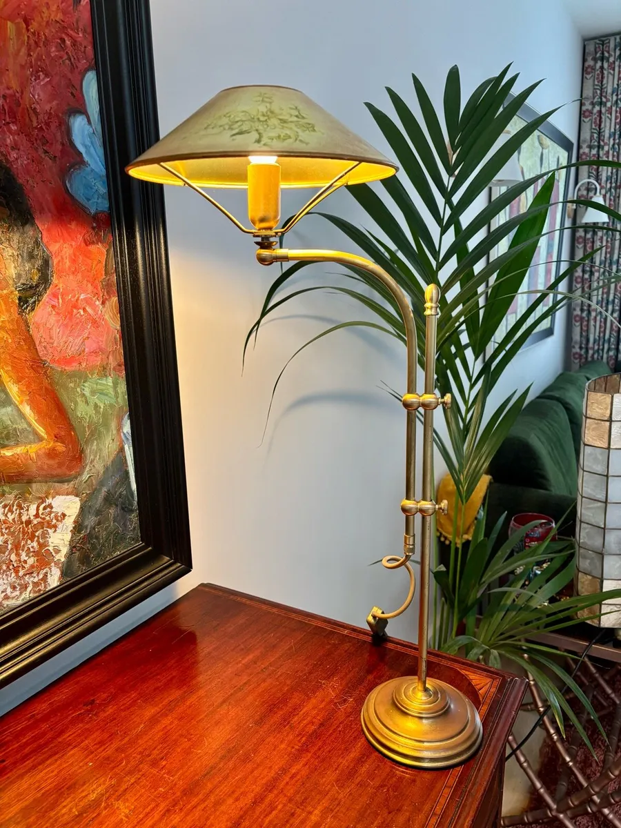 Antique Style Victorian Lamp - Image 4