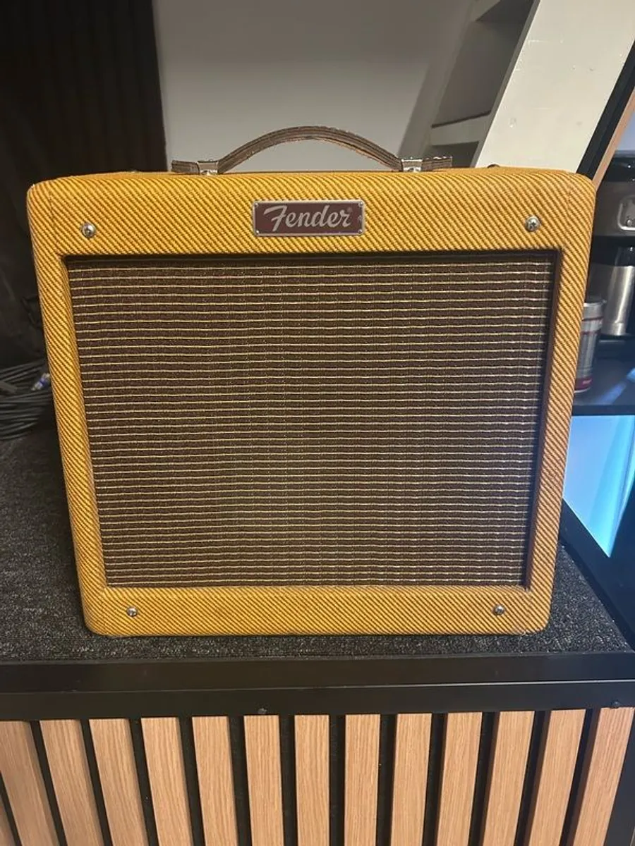 fender Pro Junior (inc cover) - Image 1