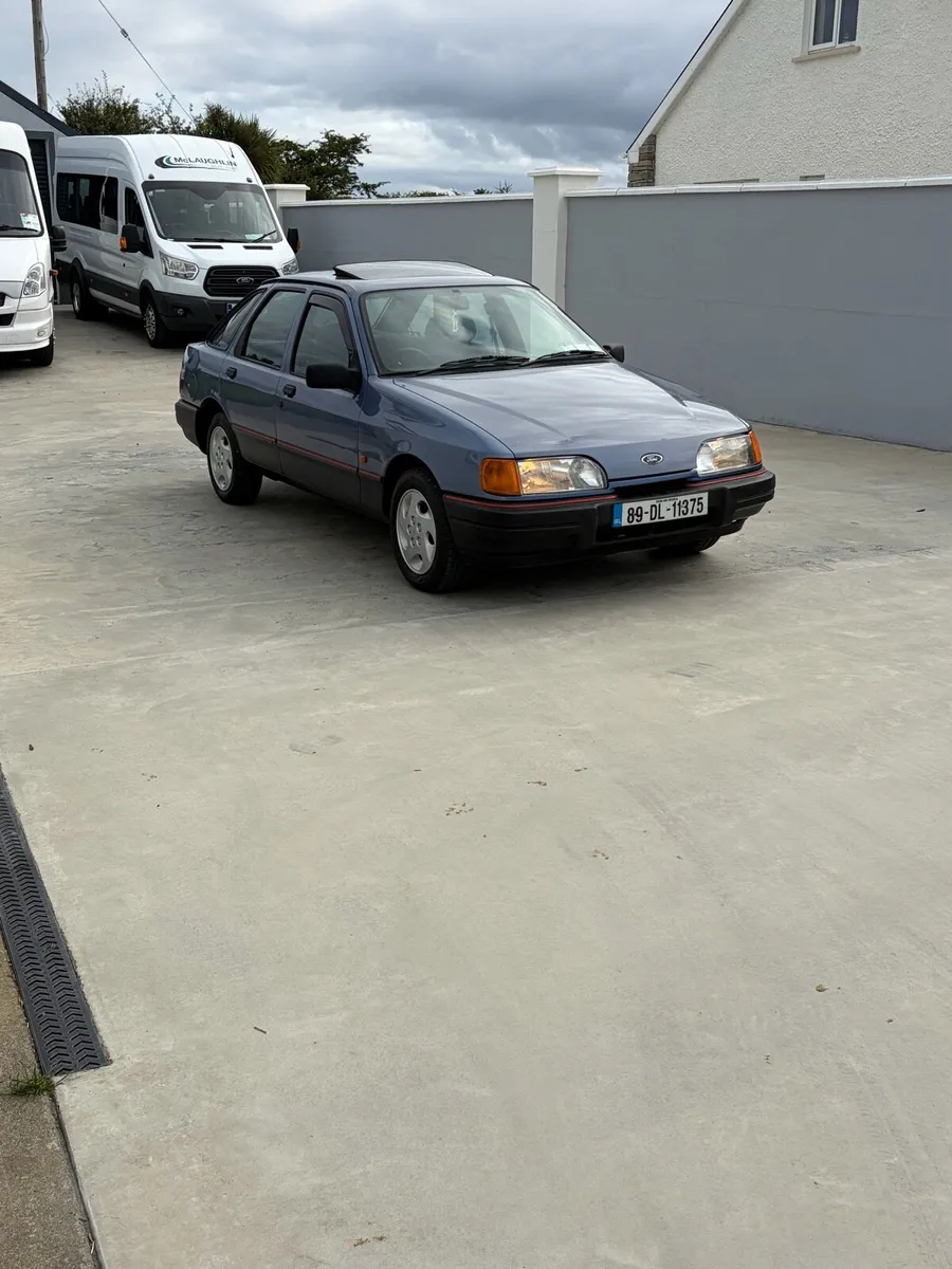 Ford Sierra - Image 3