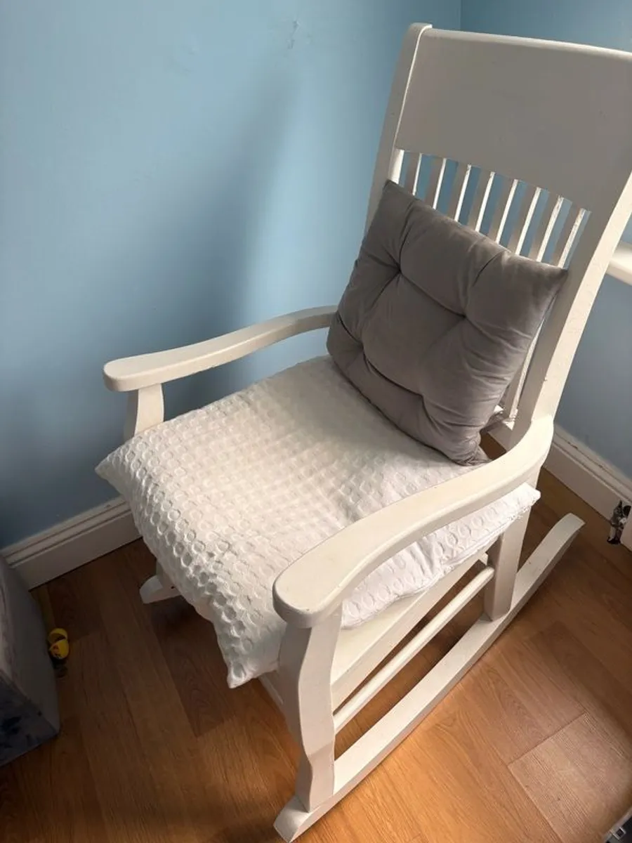 Rocking Chair - Image 2
