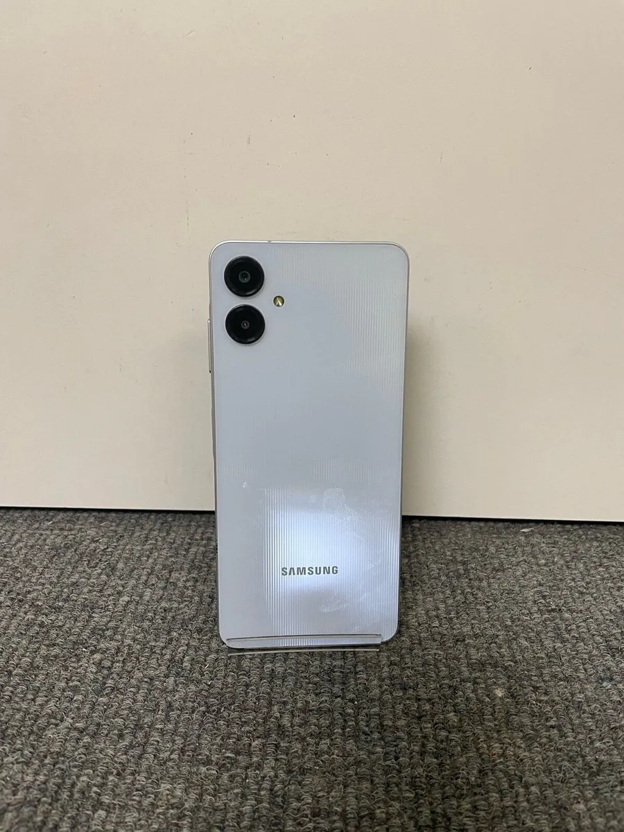 Samsung Galaxy A06 Network 3 - Image 2