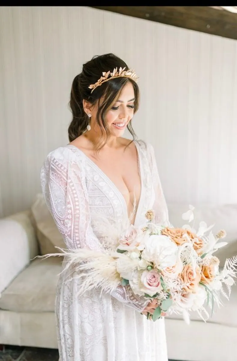 Rue de Seine Wedding Dress: Kyara Dress and Nova Sleeves - Image 4