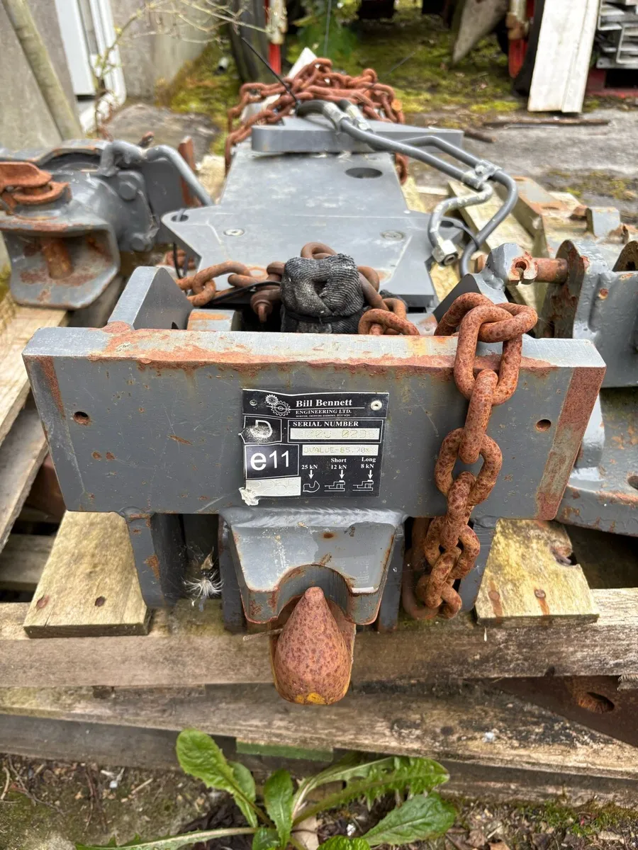 Bill Bennett fendt 7 series hitch - Image 1